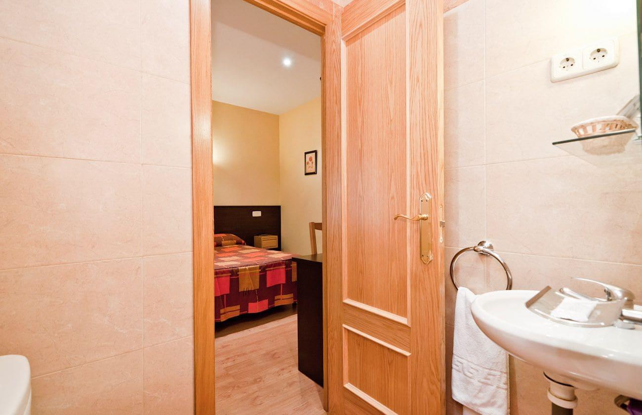 Hostal Las Cortes Madrid Buitenkant foto
