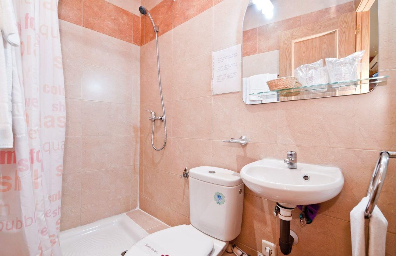 Hostal Las Cortes Madrid Buitenkant foto