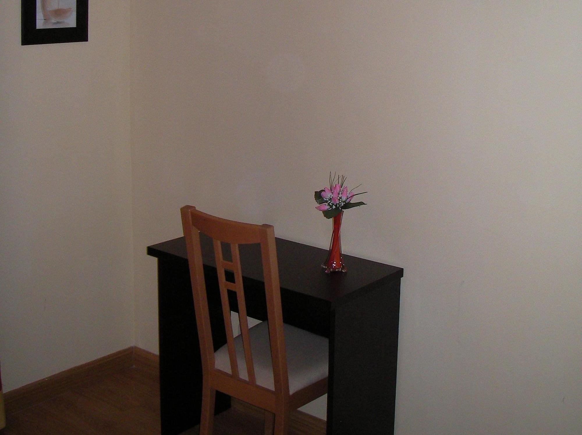 Hostal Las Cortes Madrid Buitenkant foto